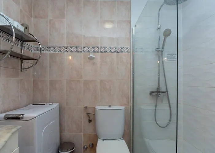 Santa Maria 118 - One Bed Адехе